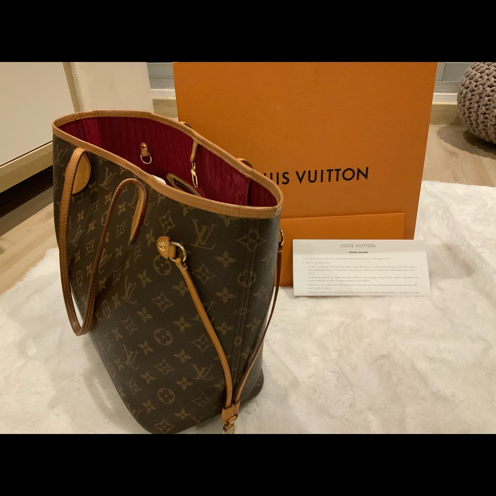 ✨FLASH SALE ✨ 🍒LV FUCHSIA NEVERFULL 🍒